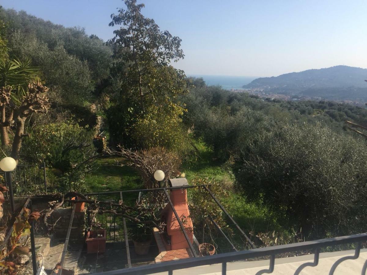 Villa Tavernetta A 10 Minuti Dal Mare Diano San Pietro Exterior foto